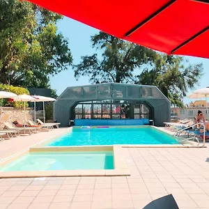 Hotell By, Finale Ligure